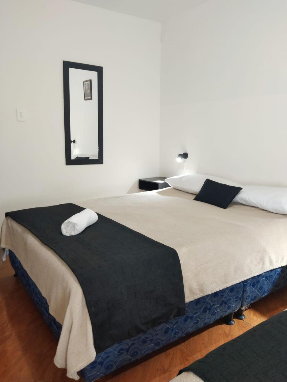 Habitaciones Cerca Al Aeropuerto Centro Y Centro Conecta Embajada Americana โบโกตา ภายนอก รูปภาพ